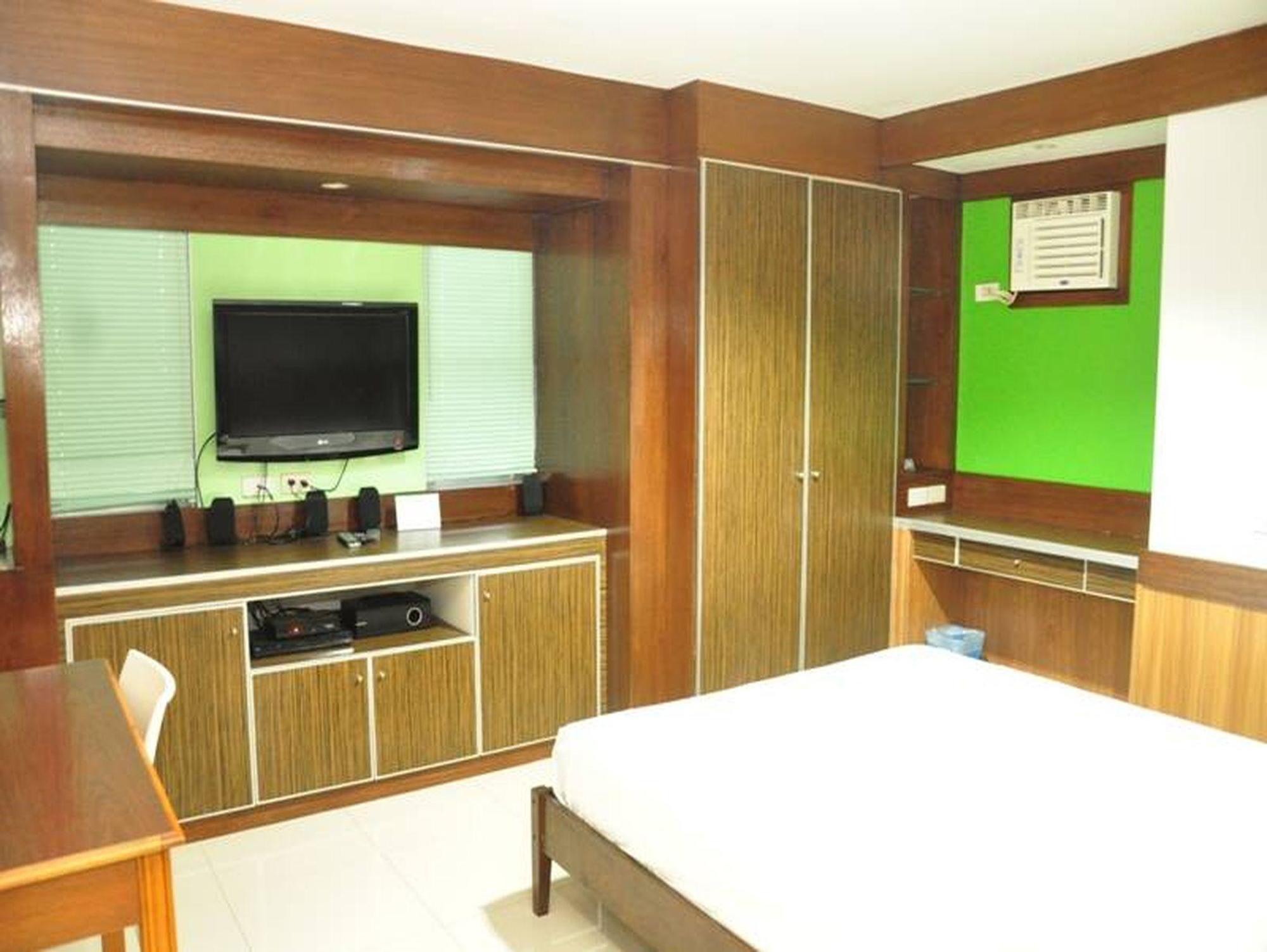 Casa Verde Boutique Hotel And Gardens Imus Екстериор снимка